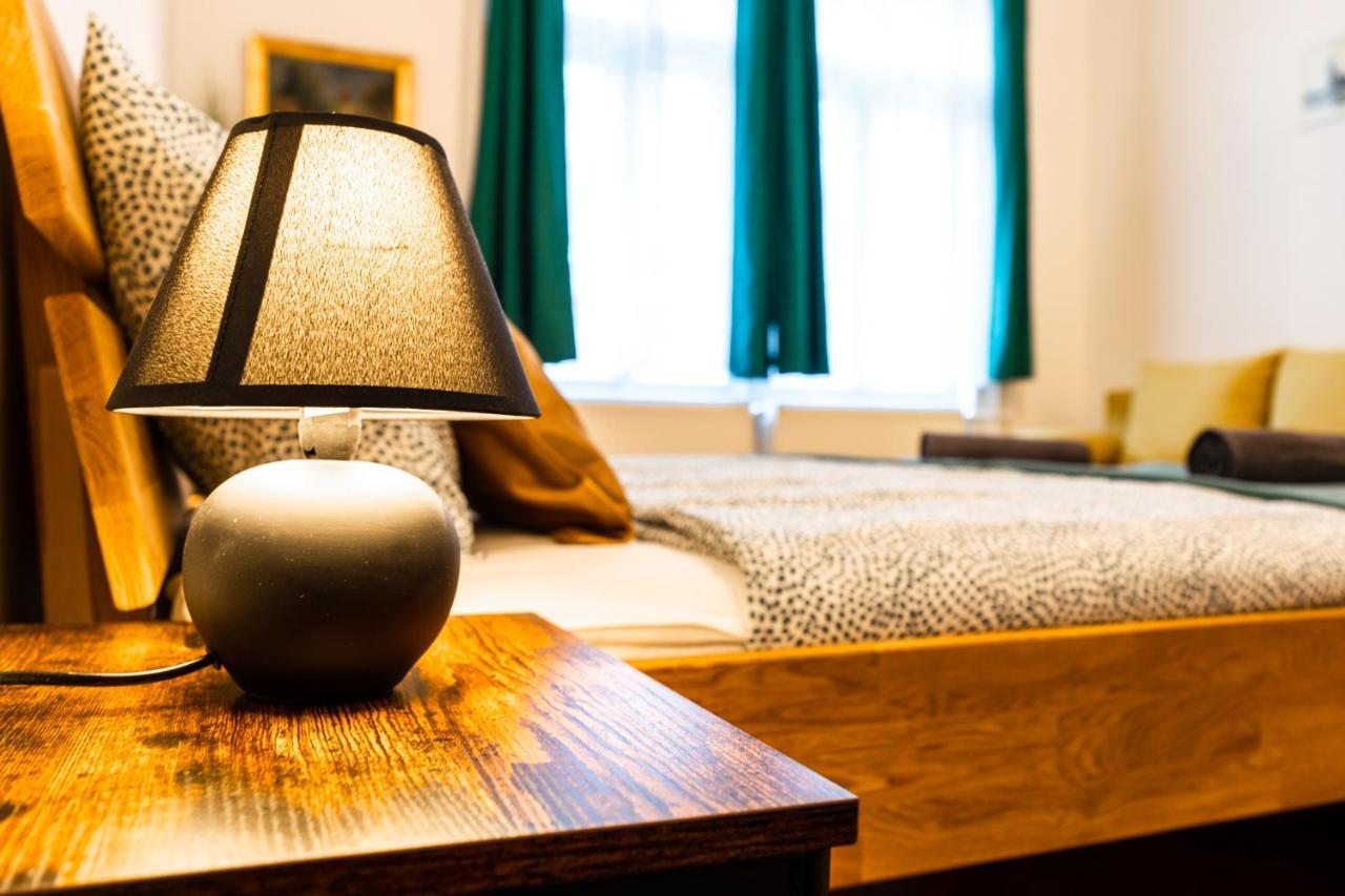 Palace Quarter Suite Budapest Ngoại thất bức ảnh