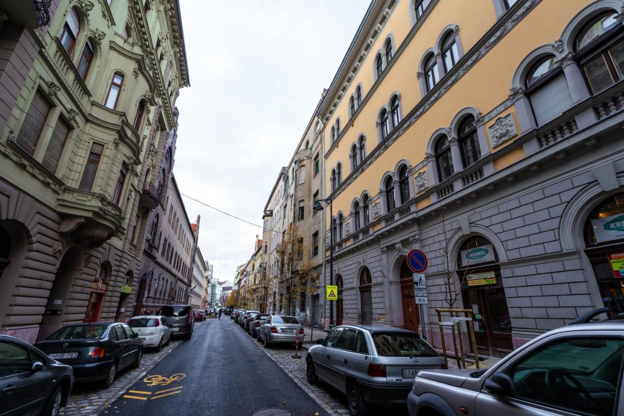 Palace Quarter Suite Budapest Ngoại thất bức ảnh